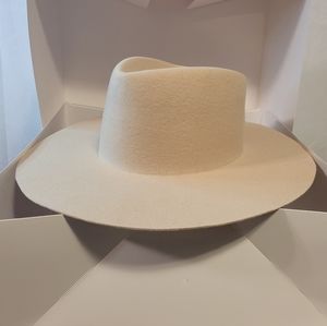 GIGI PIP Dakota Triangle Crown Wool Hat NWT